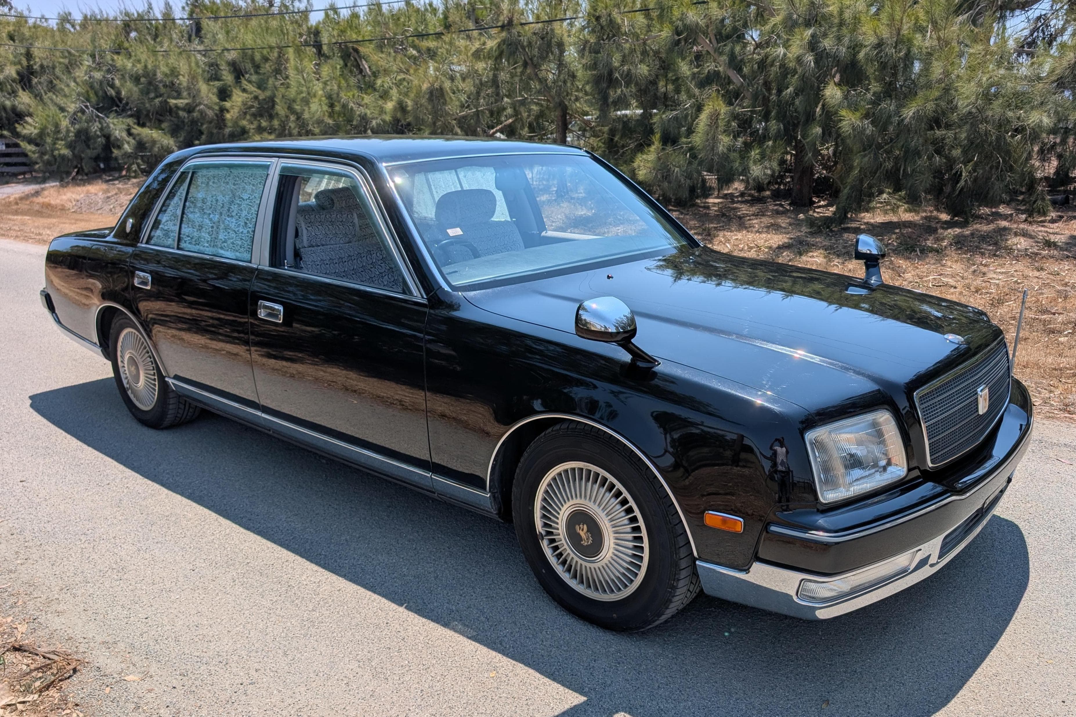 1997 Toyota Century sold for $16,250