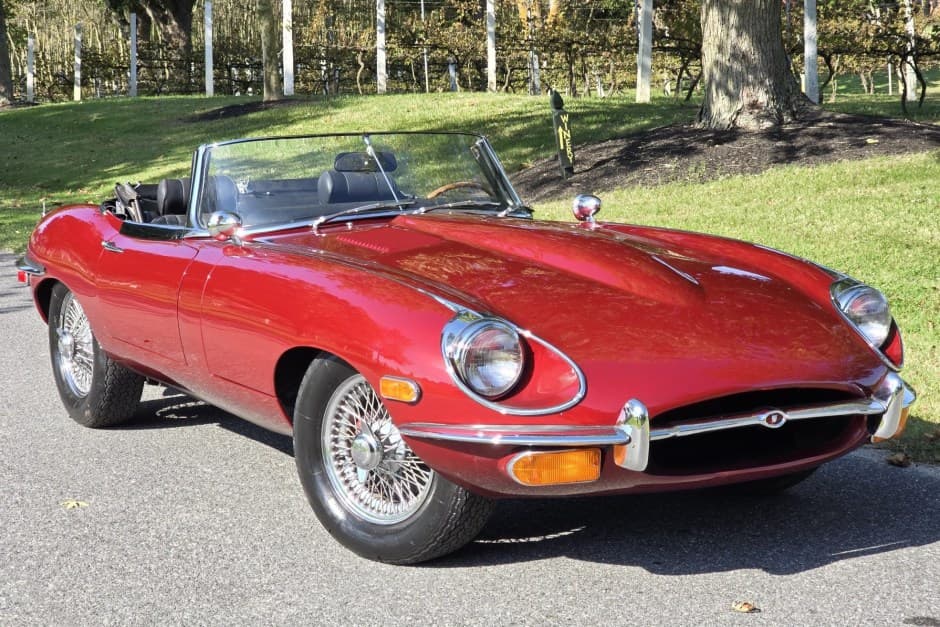 1969 Jaguar XKE Series II sold for $39,000