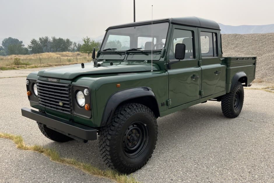 1998 Land Rover 127 / Defender 130 sold for $36,250