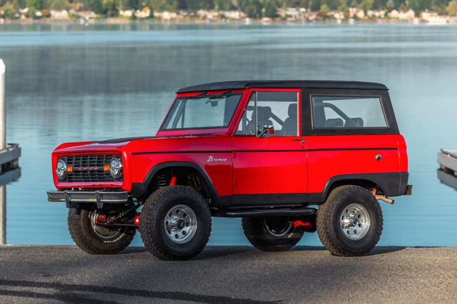 1967 Ford Bronco U13/U14/U15 1966-1977 sold for $41,000