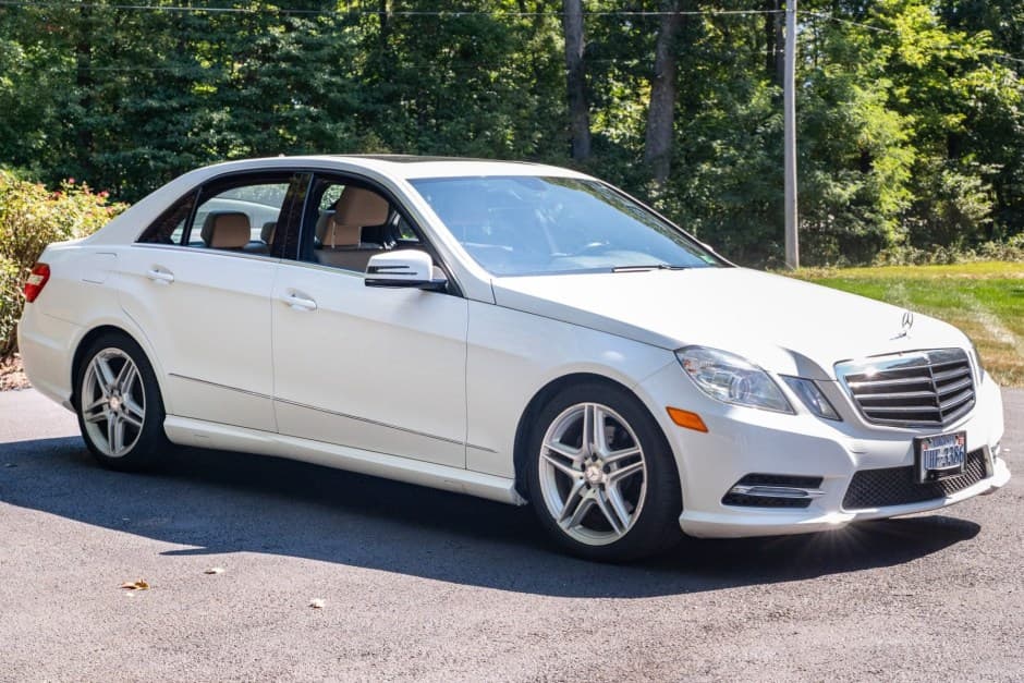 2013 Mercedes-Benz W212 E-Class sold for $6,800