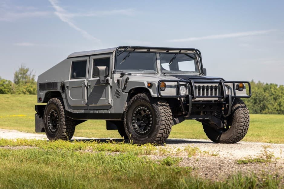 0 Hummer HMMWV/Humvee sold for $54,000