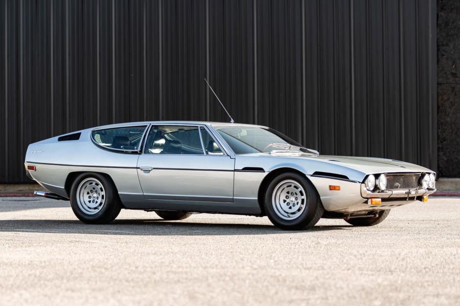 1972 Lamborghini Espada sold for $135,000