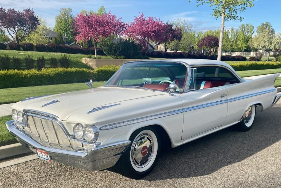 1960 DeSoto Fireflite sold for $27,000