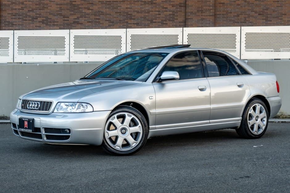 2002 Audi B5 S4 sold for $16,800