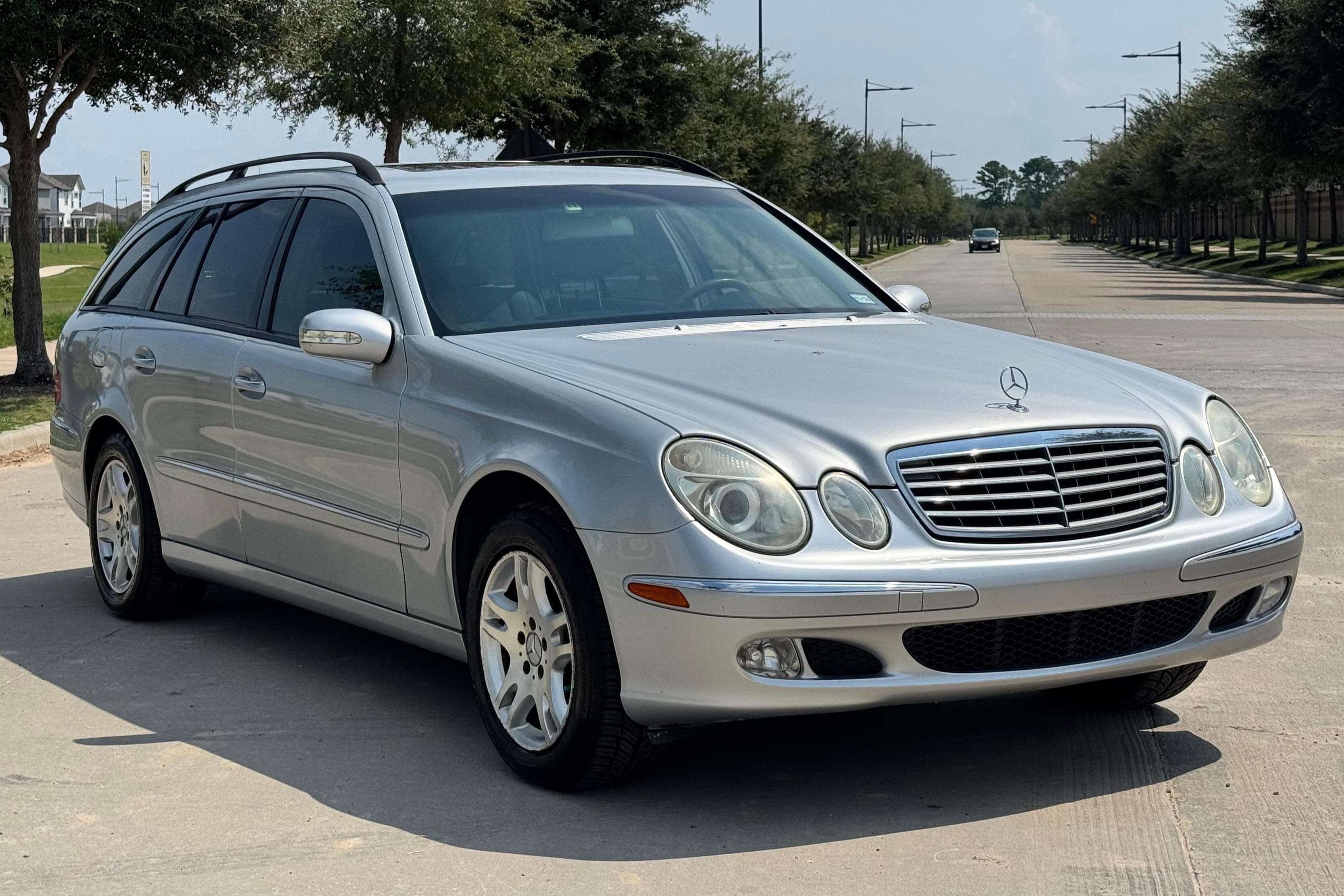 2004 Mercedes-Benz E-Class sold for $3,700