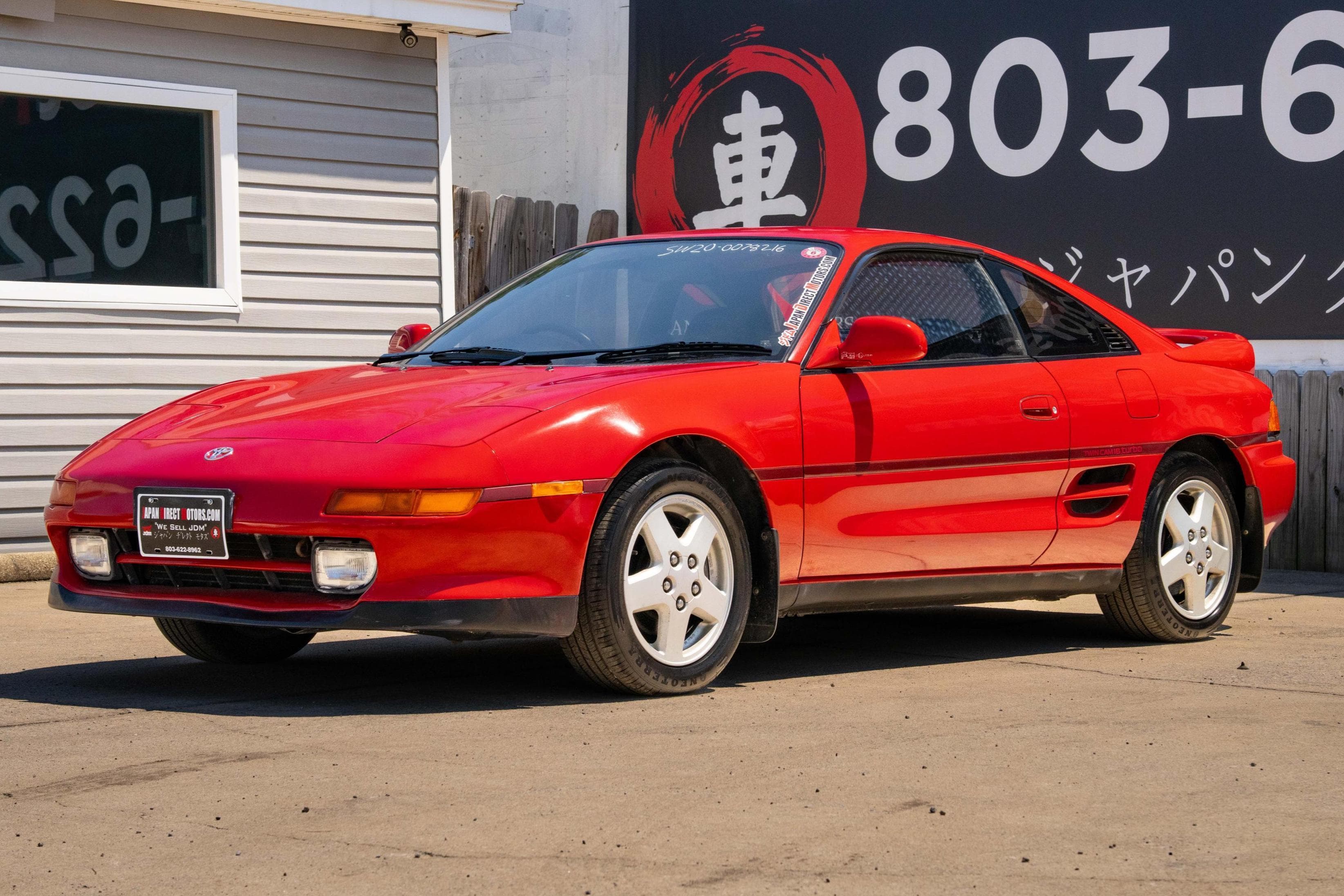 1992 Toyota MR2 sold for $17,600