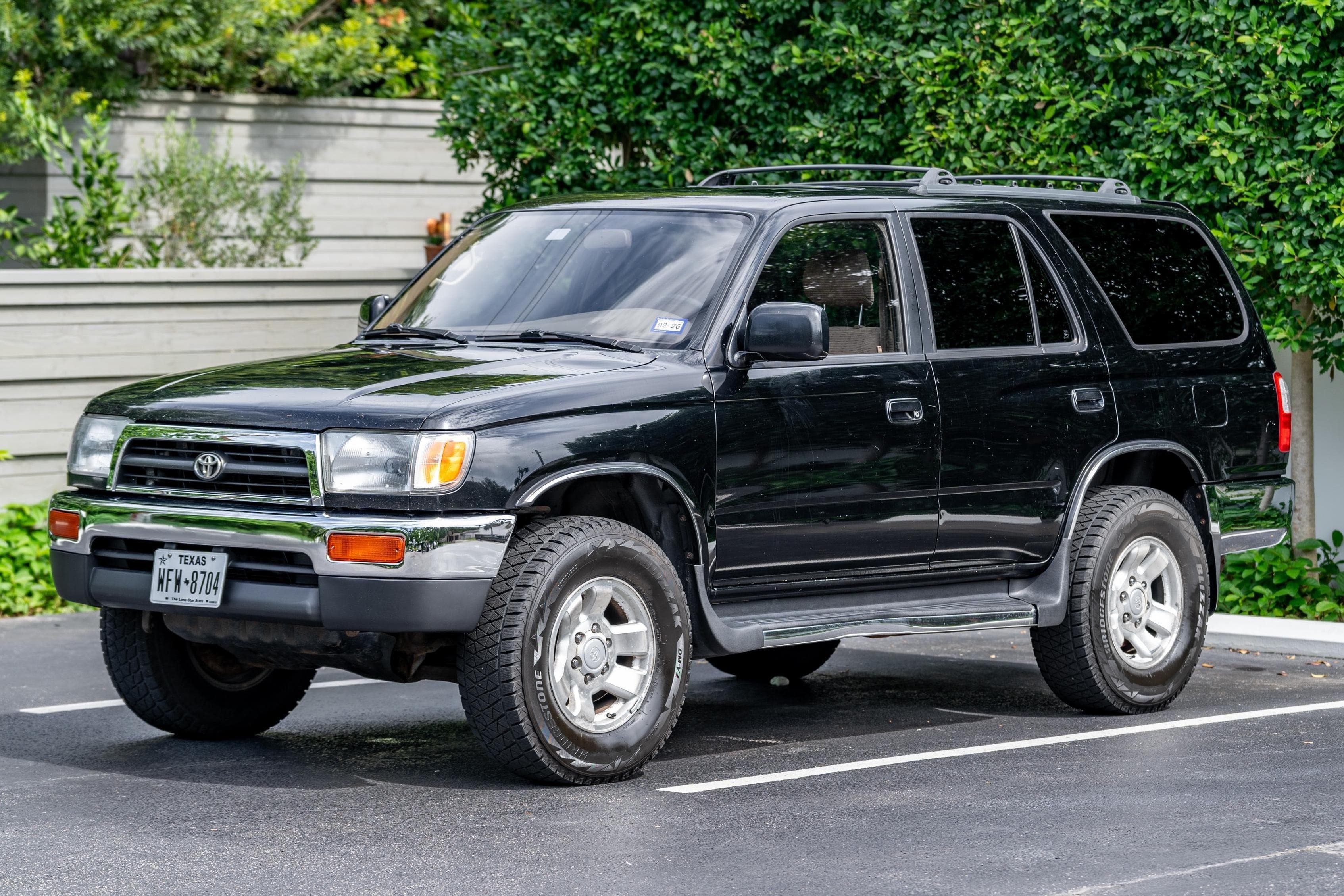 1996 Toyota 4Runner sold for $7,100