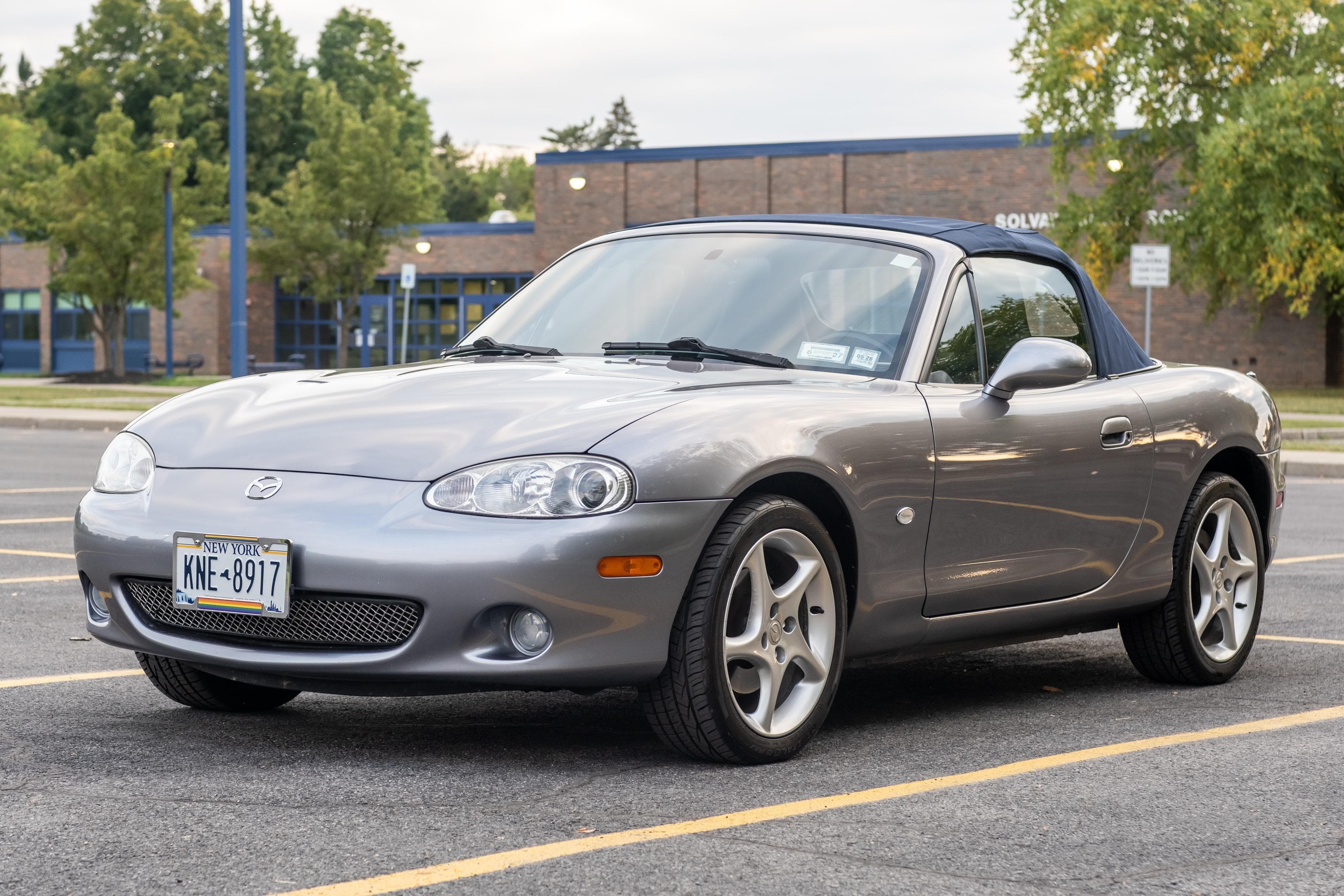2003 Mazda NB Miata sold for $8,500