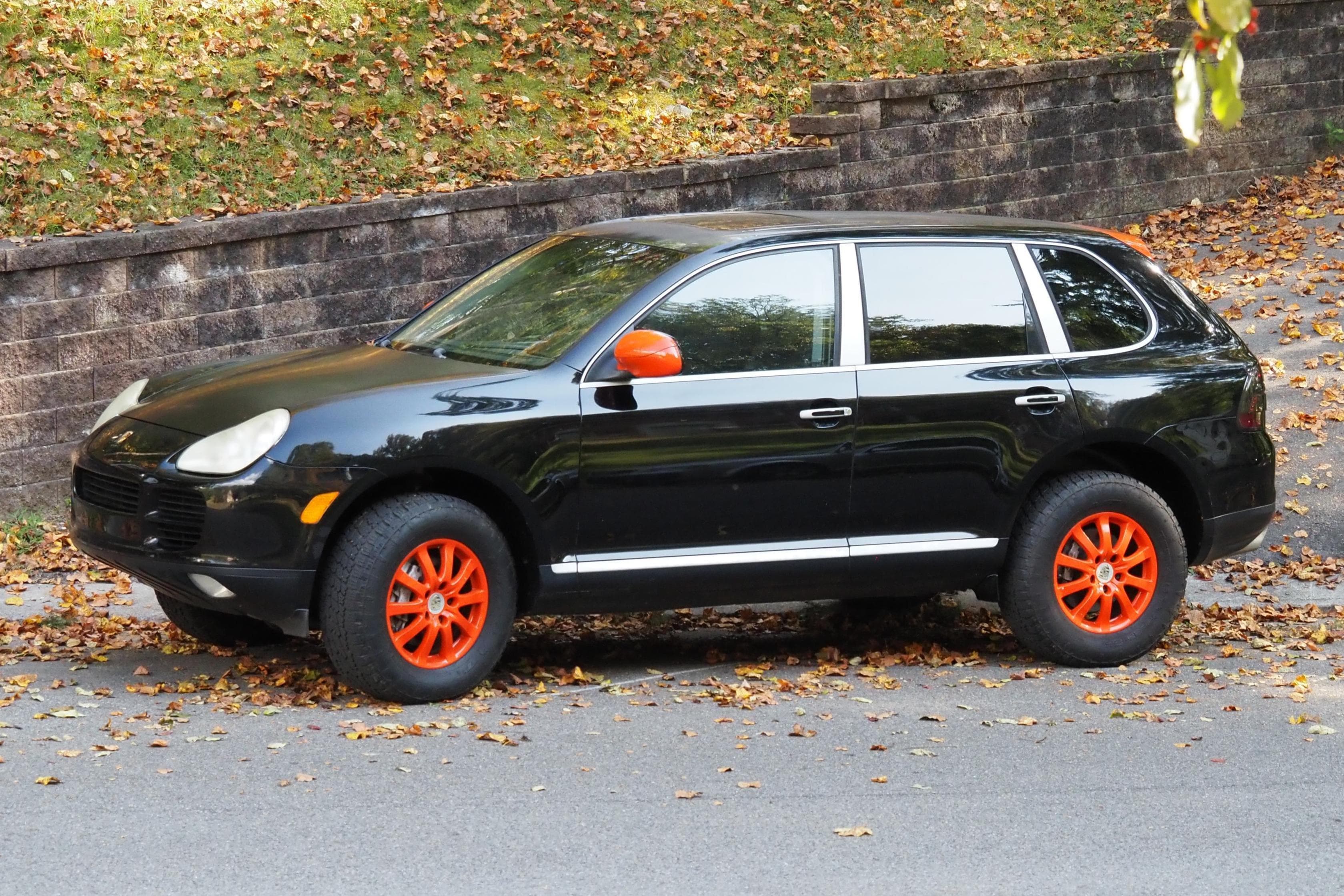 2006 Porsche Cayenne sold for $5,100