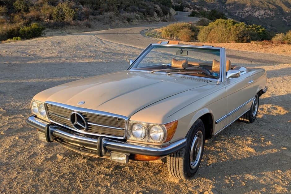 1973 Mercedes-Benz R107 SL sold for $5,518