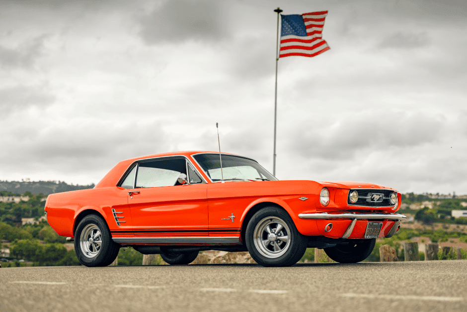 1966 Ford Mustang 1964.5-1966 sold for $15,500