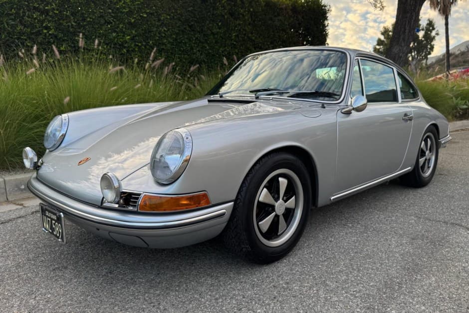 1968 Porsche 912 sold for $65,500