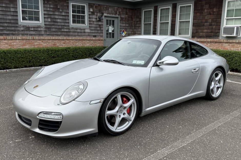 2009 Porsche 997 911 (Non-Turbo/GT2/GT3) sold for $45,000
