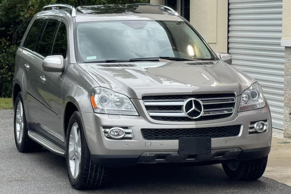 2009 Mercedes-Benz GL & GLS-Class sold for $14,600