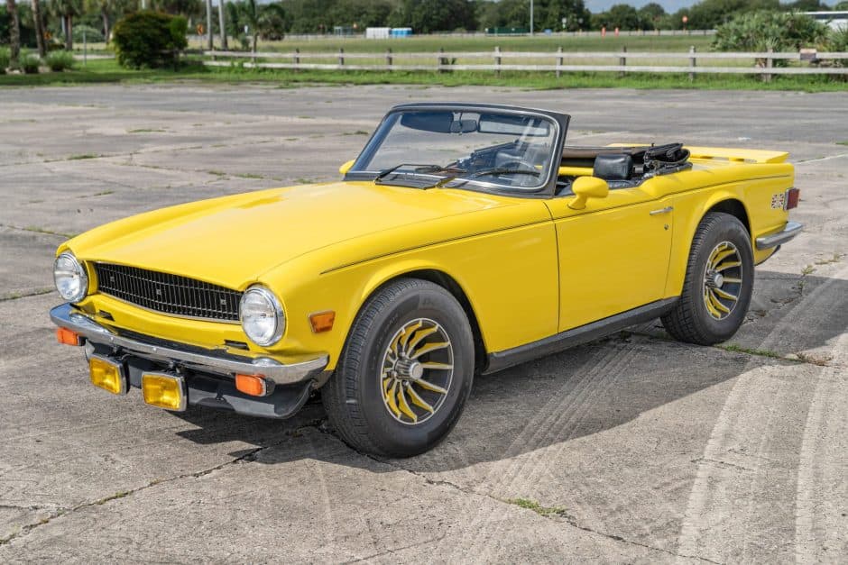 1976 Triumph TR6 sold for $7,100