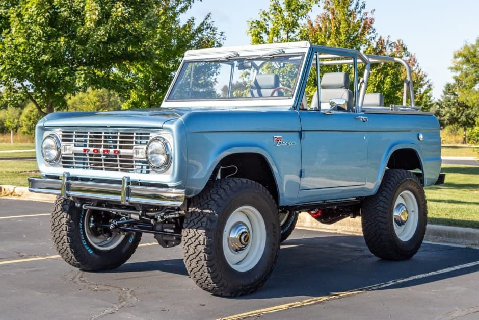 1974 Ford Bronco U13/U14/U15 1966-1977 sold for $133,000