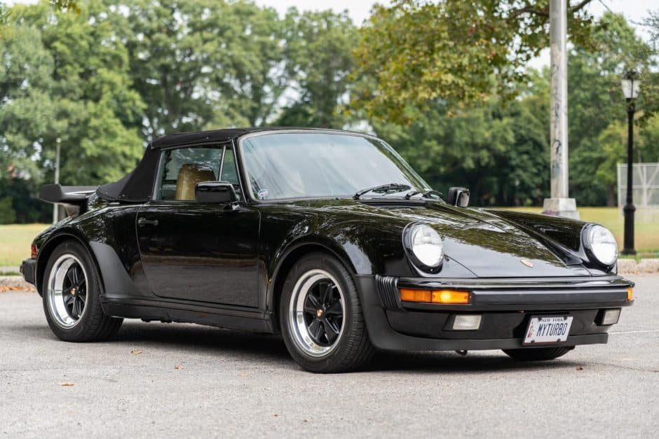 1989 Porsche 930 Turbo sold for $98,000