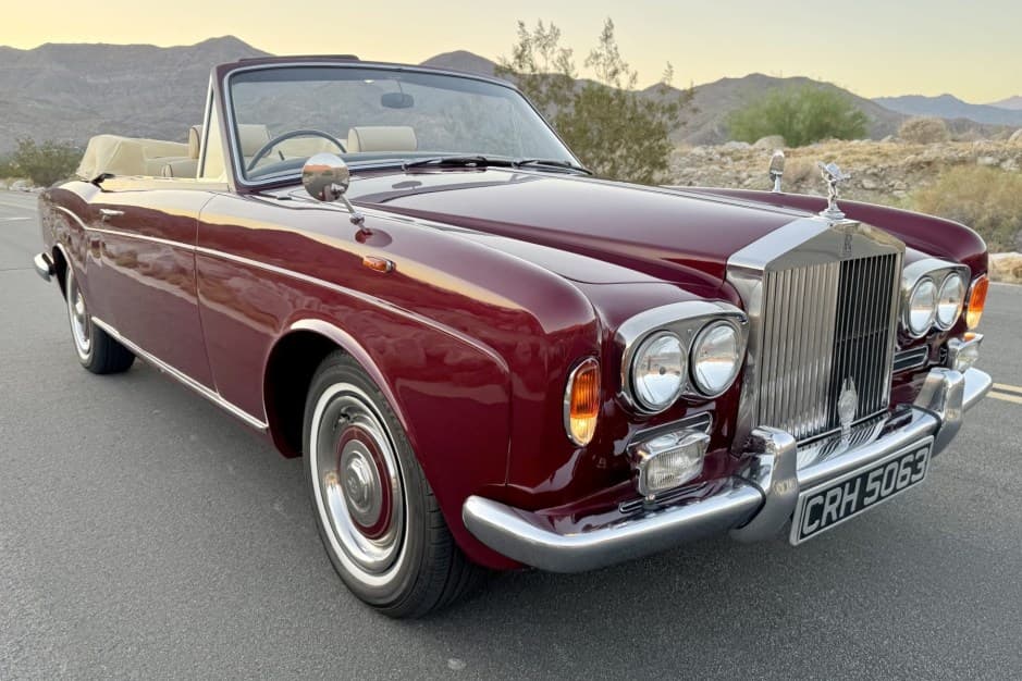 1969 Rolls-Royce SY Silver Shadow & Silver Wraith II sold for $32,255