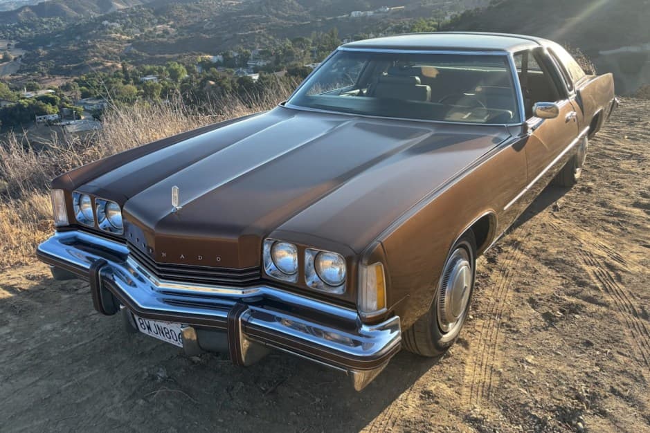 1974 Oldsmobile Toronado sold for $6,166