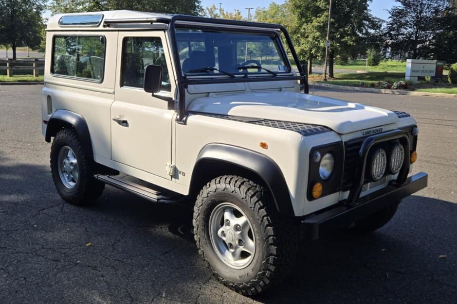 1997 Land Rover Defender 90 NAS sold for $53,000