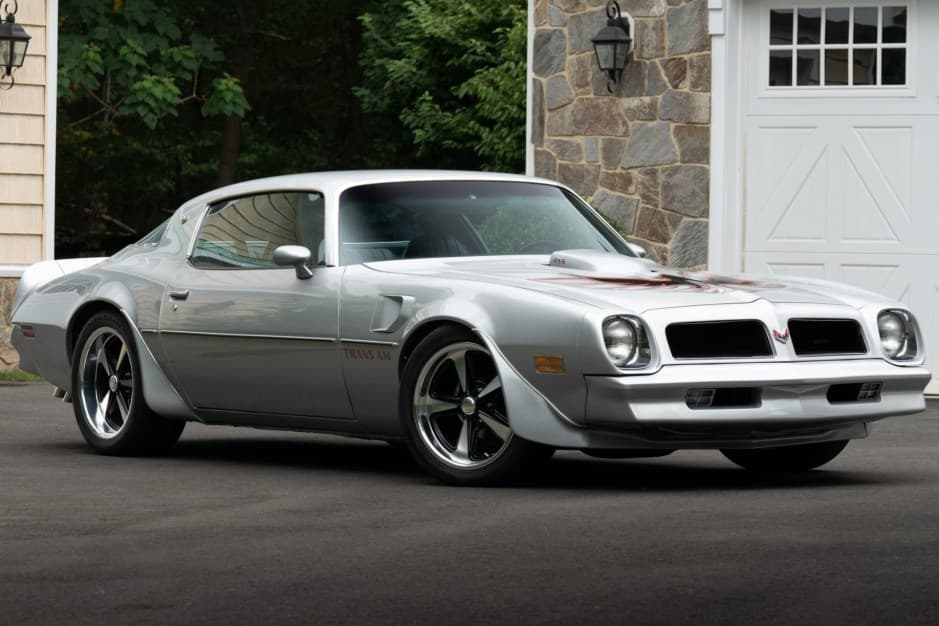 1976 Pontiac Firebird (1970-1981) sold for $38,750