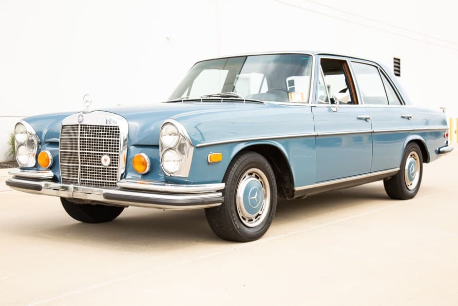 1972 Mercedes-Benz W108 & W109 sold for $7,400