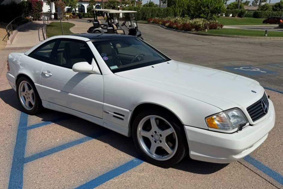 2001 Mercedes-Benz R129 SL sold for $18,000