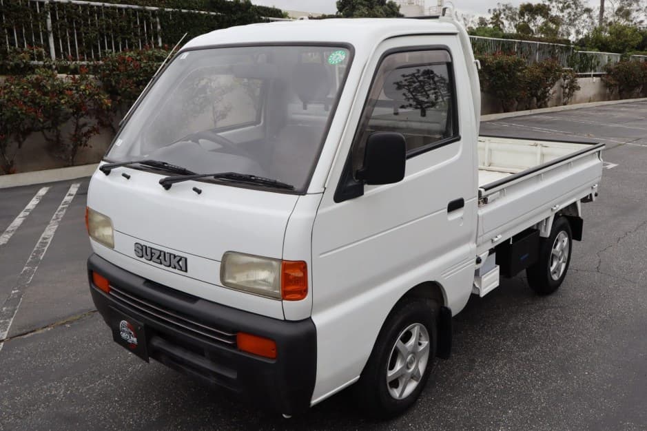 1994 Suzuki Carry sold for $4,700