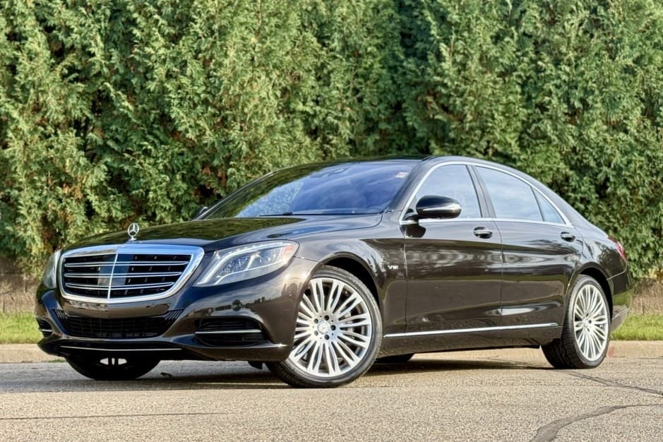 2015 Mercedes-Benz W222 S-Class sold for $41,750