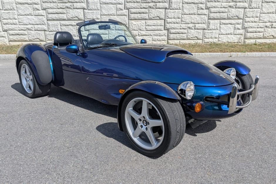 1998 Panoz Roadster sold for $38,000