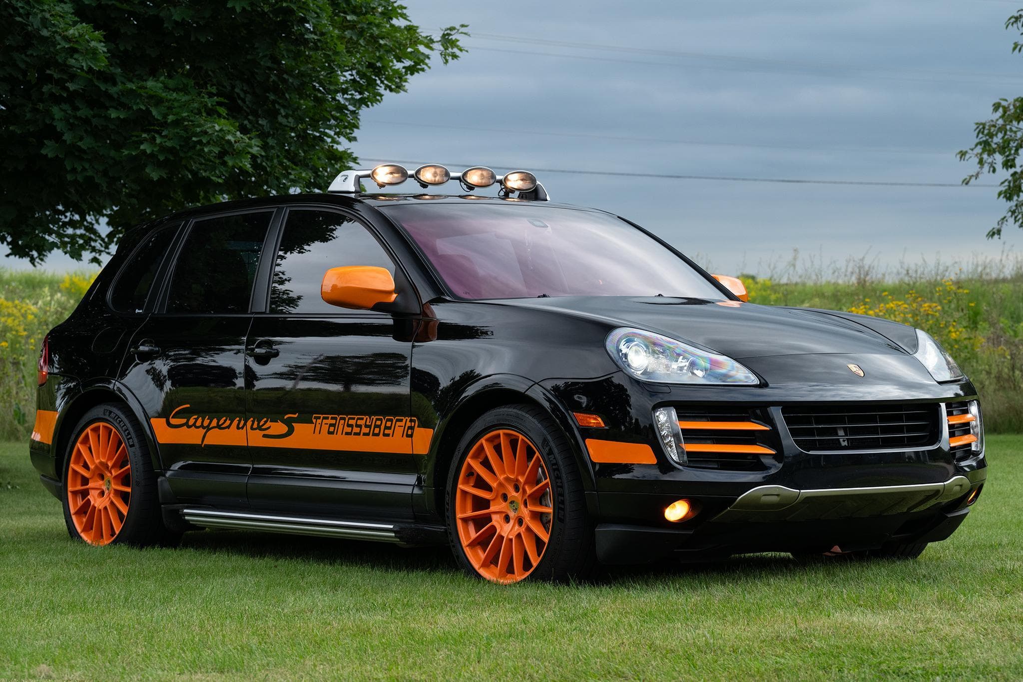 2010 Porsche Cayenne sold for $36,000