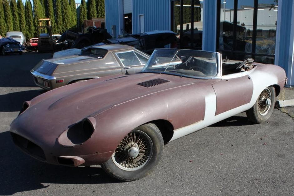 1969 Jaguar XKE Series II sold for $20,750