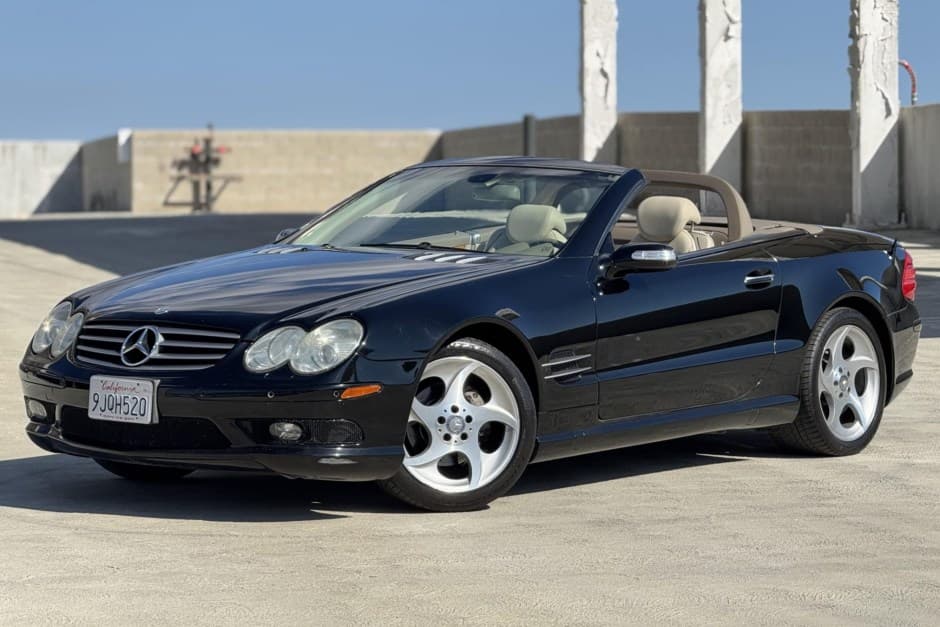 2004 Mercedes-Benz R230 SL sold for $6,200