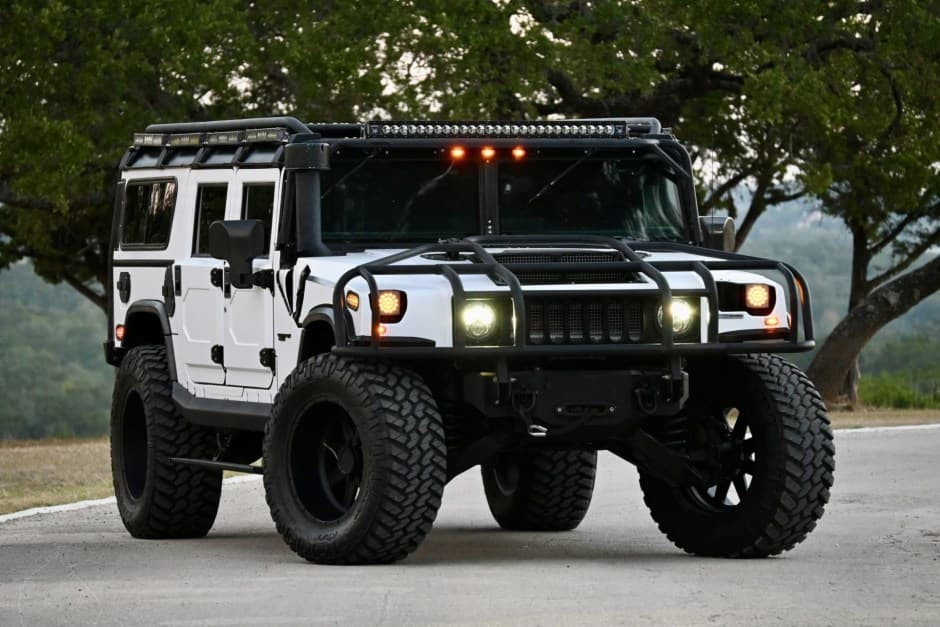 2006 Hummer H1 sold for $130,123