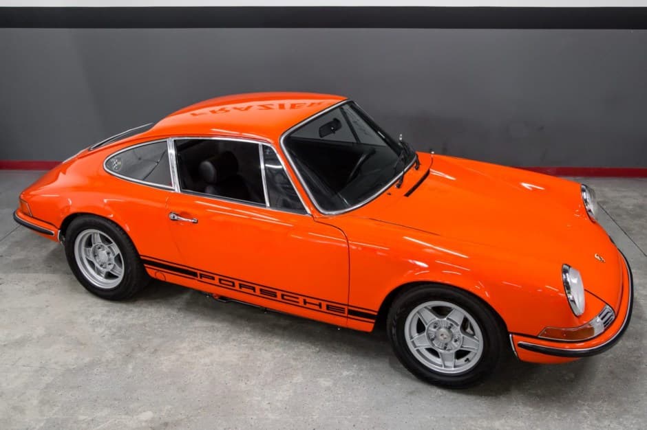 1970 Porsche LWB 911T (1969-1973) sold for $126,000