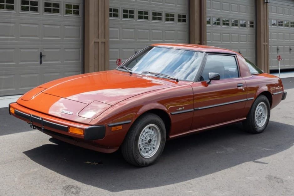1980 Mazda RX-7 FB sold for $37,500