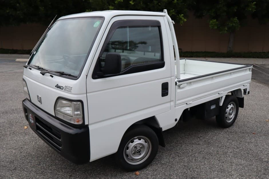 1996 Honda Acty sold for $7,550