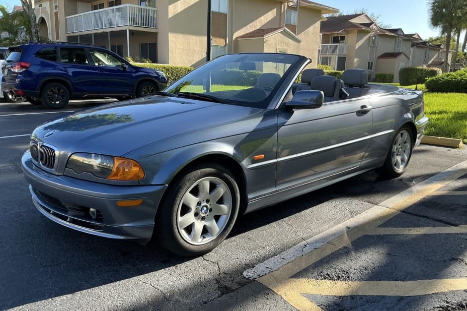 2001 BMW E46 3-Series Convertible sold for $4,600