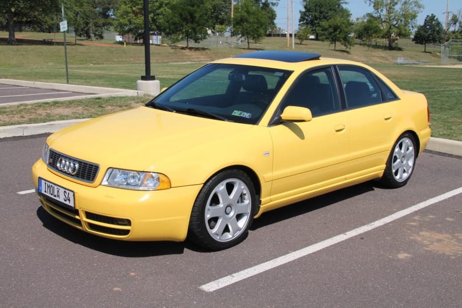 2000 Audi B5 S4 sold for $10,850