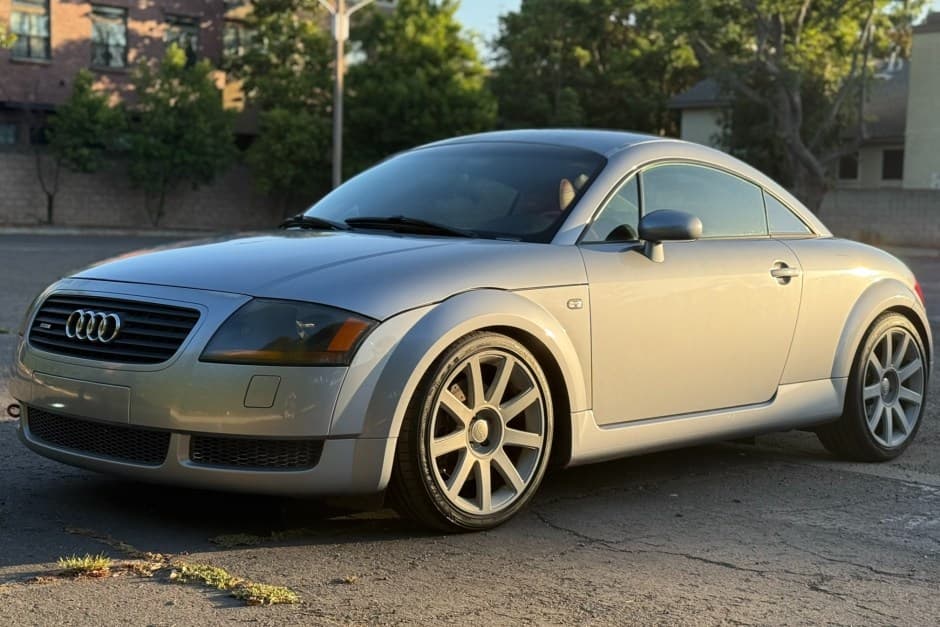 2002 Audi TT sold for $6,900