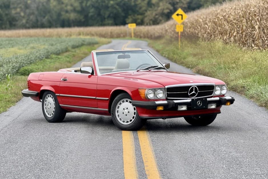 1988 Mercedes-Benz R107 SL sold for $28,000
