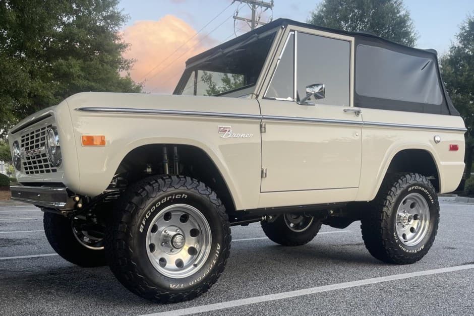 0 Ford Bronco U13/U14/U15 1966-1977 sold for $113,000