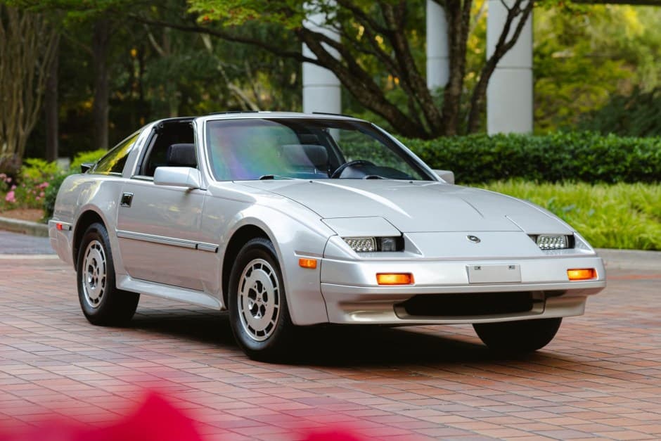 1986 Nissan Z31 300ZX sold for $10,577