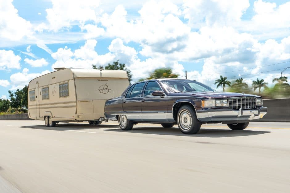 2002 Cadillac Fleetwood 1985-1996 sold for $33,752