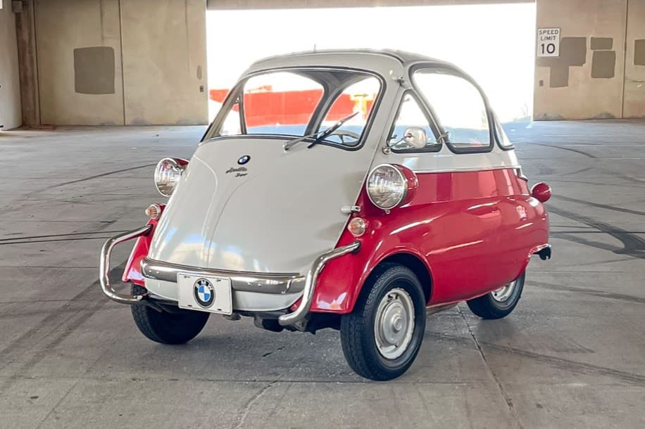 1956 BMW Isetta sold for $27,000
