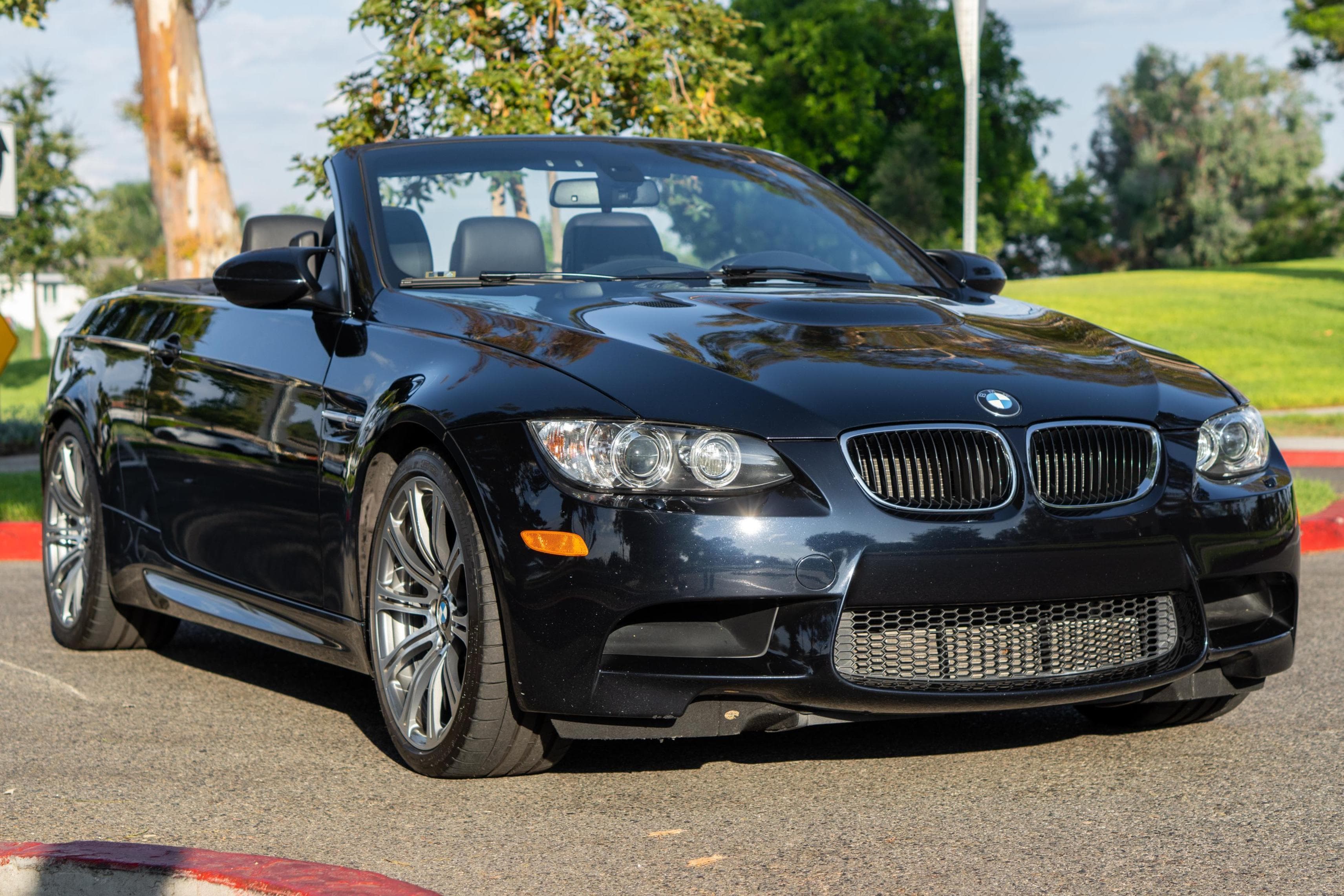 2011 BMW E9X M3 sold for $32,557