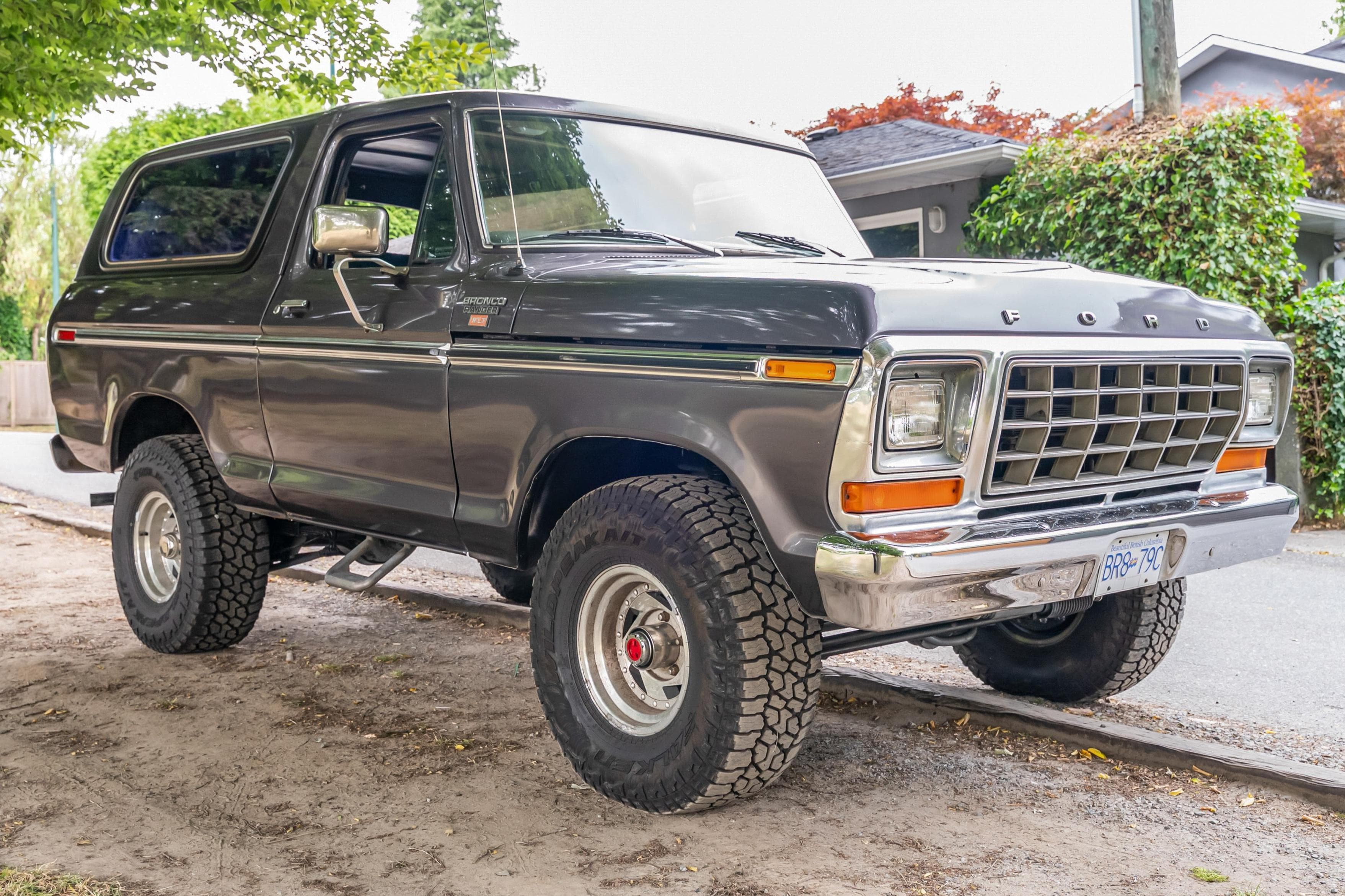 1979 Ford Bronco sold for $14,000