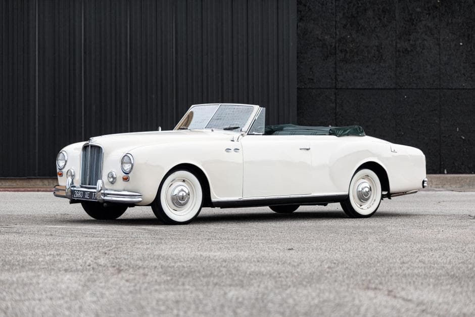 1953 Jaguar Mk VII, VIII, & IX sold for $107,000