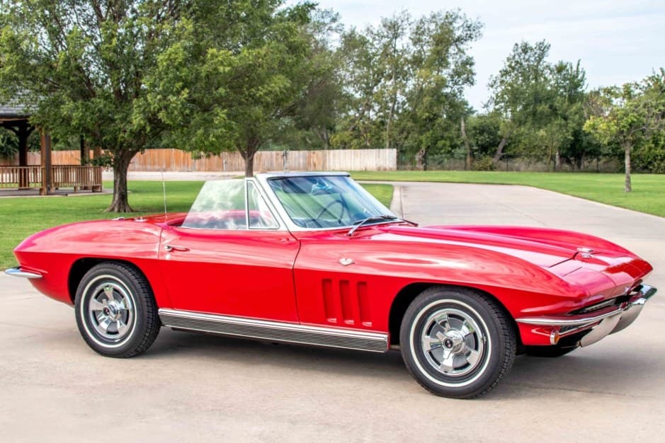 1966 Chevrolet Corvette C2 sold for $42,000